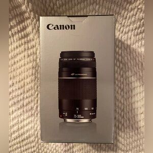 Canon EF 75-300mm telephoto zoom lens